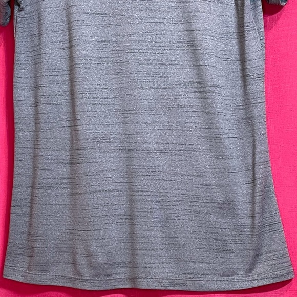 KIDS UNDER ARMOUR SHORT SLEEVE TEE SIZE M - Picture 9 of 11